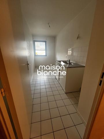 À louer – T3 non meublé de 69,12 m² – Quartier Capucins / Saint-Michel