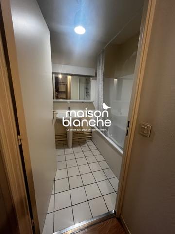 À louer – T3 non meublé de 69,12 m² – Quartier Capucins / Saint-Michel