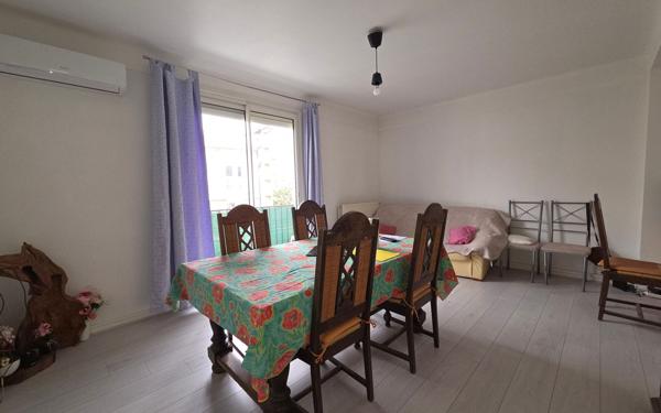 Appartement à vendre    4 pièces • 77 m2 Perpignan