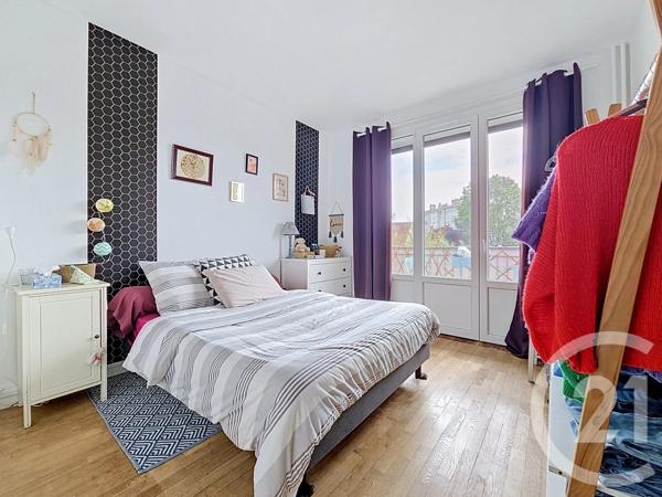 Appartement à vendre  2 pièces - 48 m 2   TROYES  - 10
