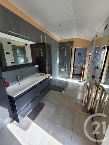 Maison à vendre  6 pièces - 192,25 m2 MONTANS - 81
