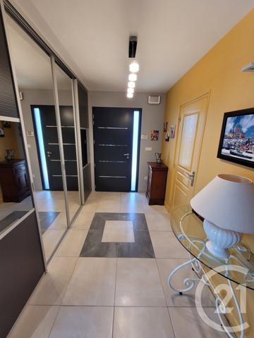 Maison à vendre  6 pièces - 192,25 m2 MONTANS - 81