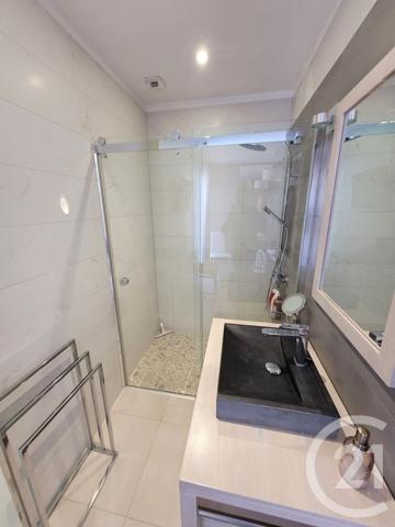 Maison à vendre  6 pièces - 192,25 m2 MONTANS - 81