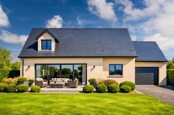 Terrain
        
        - 718 m² 25 476 € *