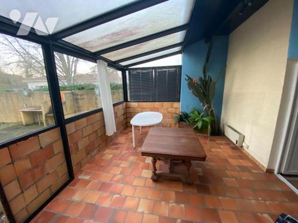 A VENDRE, Gironde, proche Bordeaux, LE PIAN MEDOC, quartier Feydieu, très calme, sur un terrain...