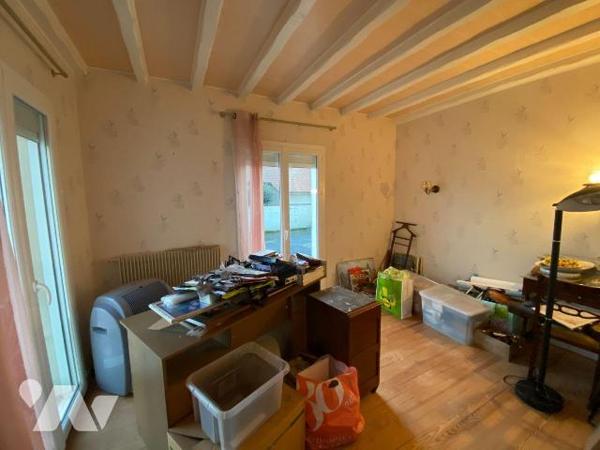 A VENDRE, Gironde, proche Bordeaux, LE PIAN MEDOC, quartier Feydieu, très calme, sur un terrain...