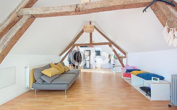 Maison à vendre    5 pièces • 185,70 m2 Béthisy-Saint-Pierre