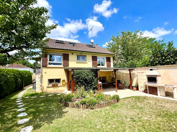 Maison Conflans Sainte Honorine 5 pièce(s) 94 m2 419 000 € **  - Référence  8197