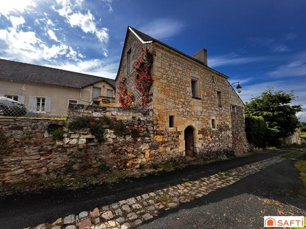 ANCIEN CORPS DE FERME 153 m2 A RENOVER LE THOUREIL