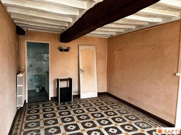 ANCIEN CORPS DE FERME 153 m2 A RENOVER LE THOUREIL