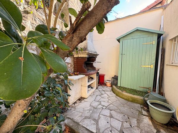 Maison Marseille 8eme Saint Giniez 116m² 3 chambres Jardin Poss BOX Double avoisinant