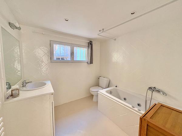 Maison Marseille 8eme Saint Giniez 116m² 3 chambres Jardin Poss BOX Double avoisinant