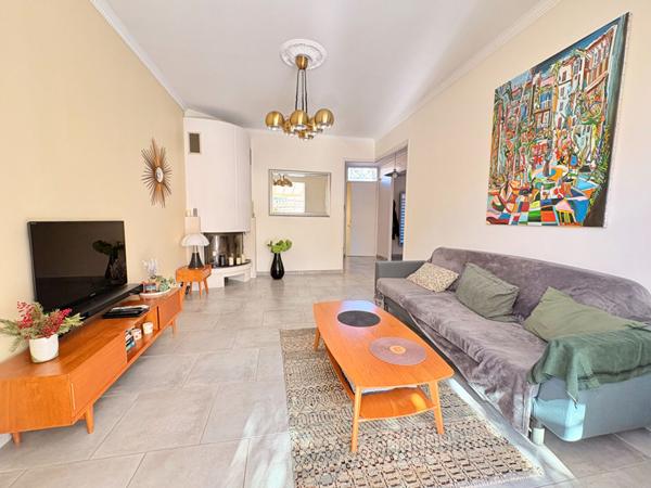 Maison Marseille 8eme Saint Giniez 116m² 3 chambres Jardin Poss BOX Double avoisinant