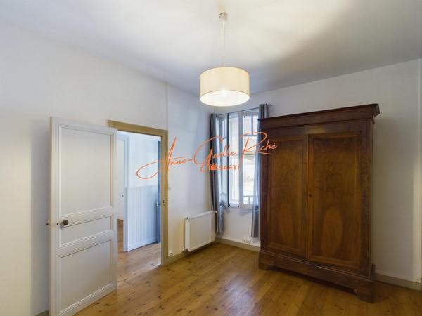 MAISON DE CHARME 186 m² , PISCINE & PRESTATIONS