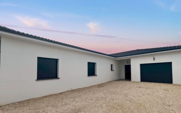 Maison à vendre    5 pièces •  Castelsarrasin