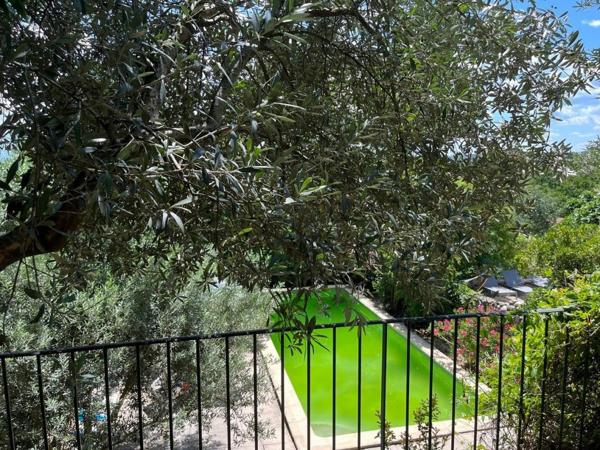 Maison de village Uzes 4 pièce(s) 85 m2