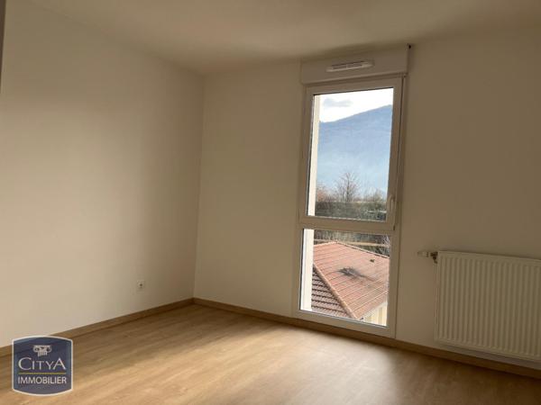 Appartement à louer 2 pièces 40.4m²