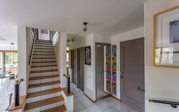 Maison à vendre    6 pièces • 212,52 m2 Lyon 9