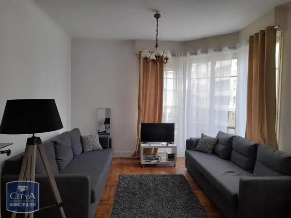 Appartement à louer 2 pièces 62.18m²