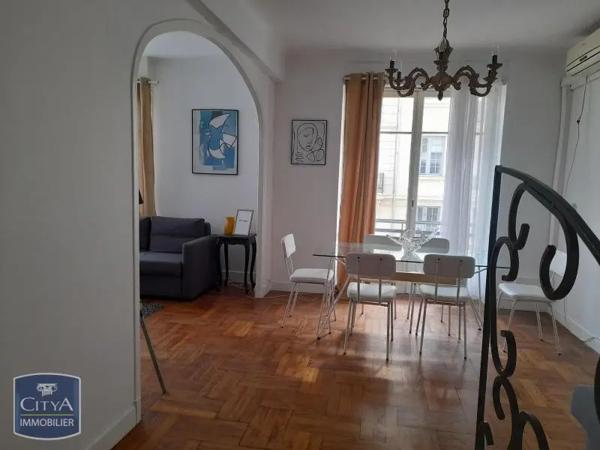 Appartement à louer 2 pièces 62.18m²