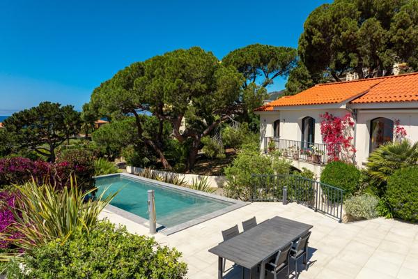 Vente Villa de luxe Ajaccio 7 Pièces 150 m²