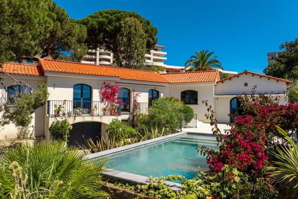 Vente Villa de luxe Ajaccio 7 Pièces 150 m²