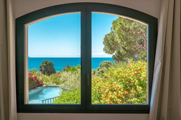 Vente Villa de luxe Ajaccio 7 Pièces 150 m²