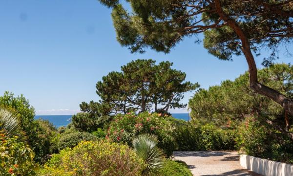 Vente Villa de luxe Ajaccio 7 Pièces 150 m²