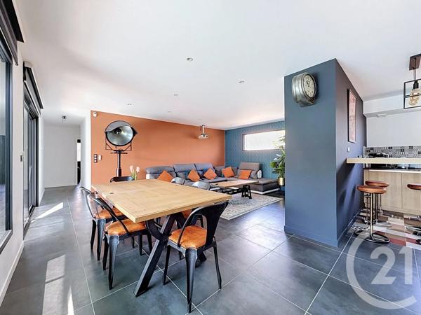 Maison à vendre  6 pièces - 211,10 m 2   LE TEICH  - 33
