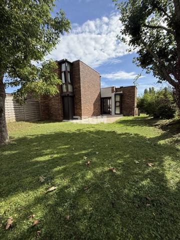 Roissy-en-Brie (77680) Maison de caractère