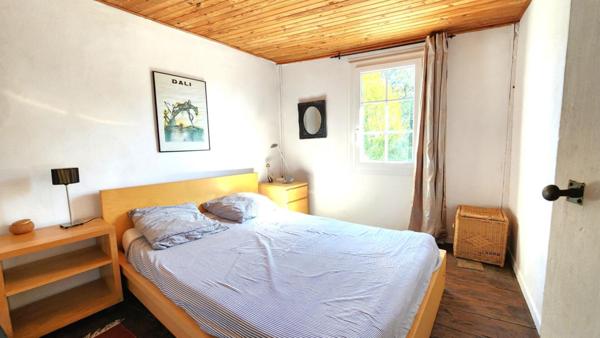 Ensemble Immobilier de 2 logements avec piscine intérieur + Terrain