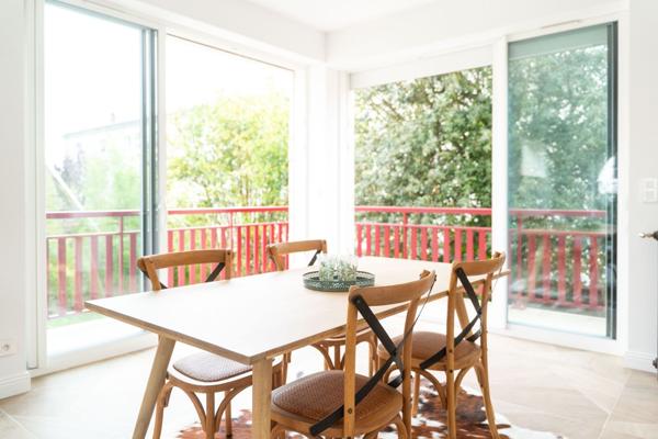 Propriété de standing avec Local Commercial à proximité des Parcs