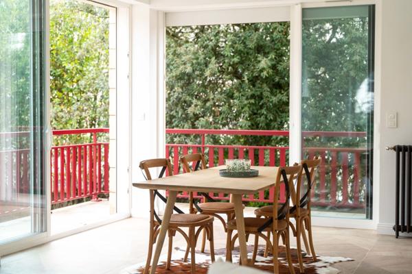 Propriété de standing avec Local Commercial à proximité des Parcs