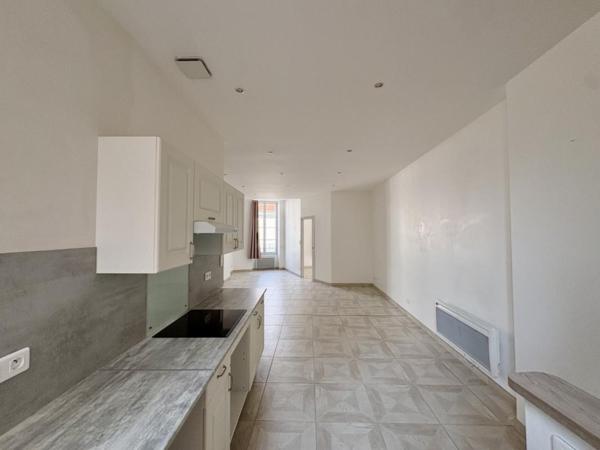 APPARTEMENT A LOUER A ROANNE - CENTRE VILLE