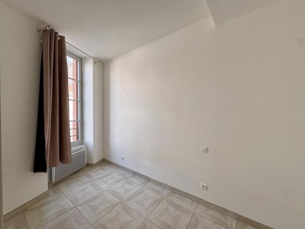 APPARTEMENT A LOUER A ROANNE - CENTRE VILLE