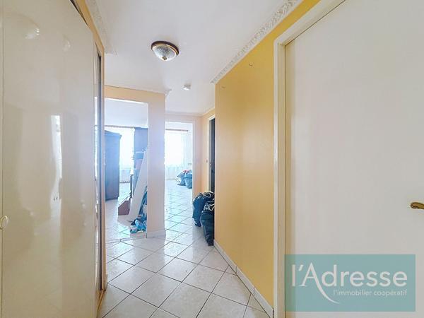 Appartement Metz 3 pièce(s) 70 m2 - 2 chambres - cuisine ouverte - cave