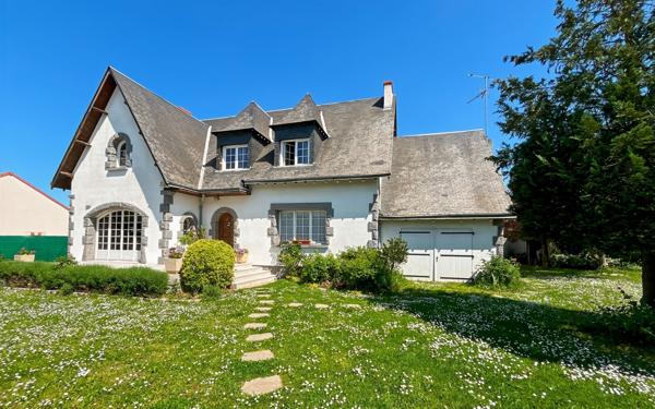 Maison à vendre    6 pièces • 192,57 m2 Orléans