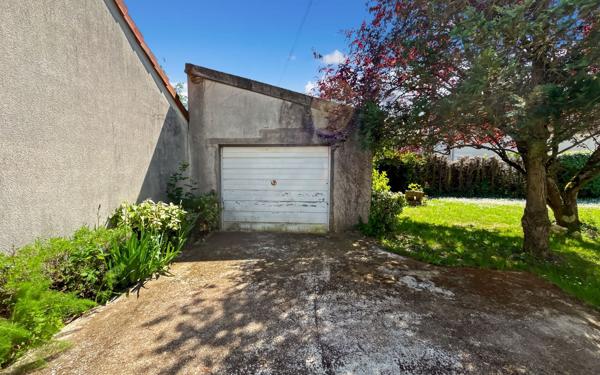 Maison à vendre    6 pièces • 192,57 m2 Orléans