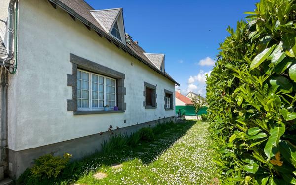 Maison à vendre    6 pièces • 192,57 m2 Orléans