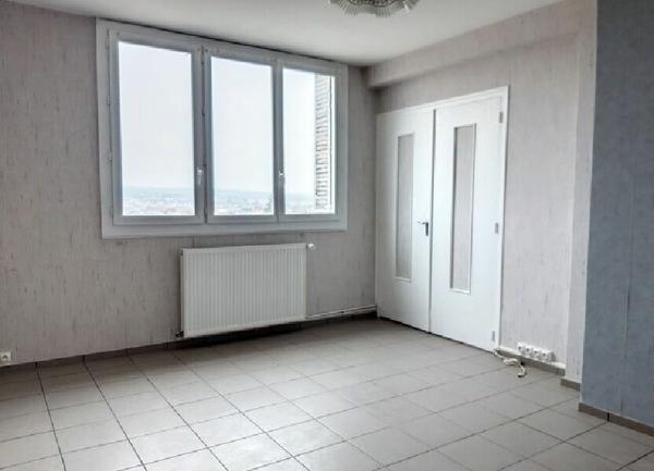 Appartement à vendre    2 pièces • 55 m2 Montluçon