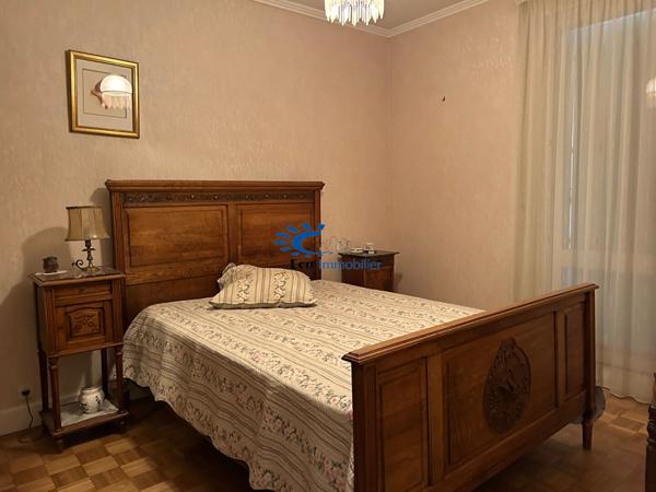 LA ROCHELLE MAISON à ETAGE 3 CHAMBRES + JARDIN  La rochelle