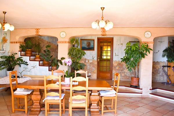 Villa D?exception Entre Brégançon Et Giens Un Havre De Paix En Méditerranée