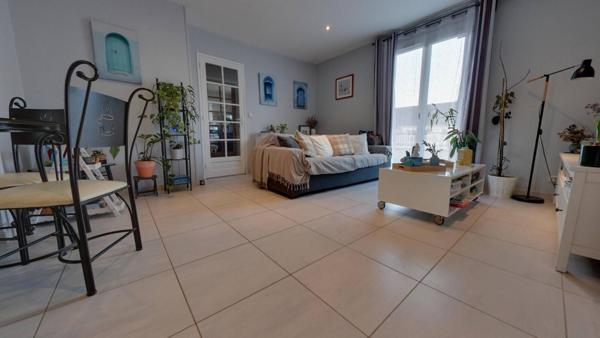 Maison Roissy En Brie 5 pièce(s) 96 m2