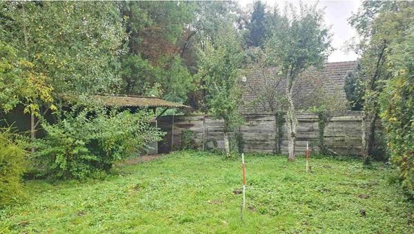 Vente                                                      Terrain
                        
                                         420 m2                     à Bois-le-Roi