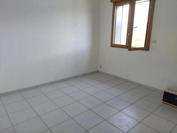 MAISON F4 à LARCHAMP