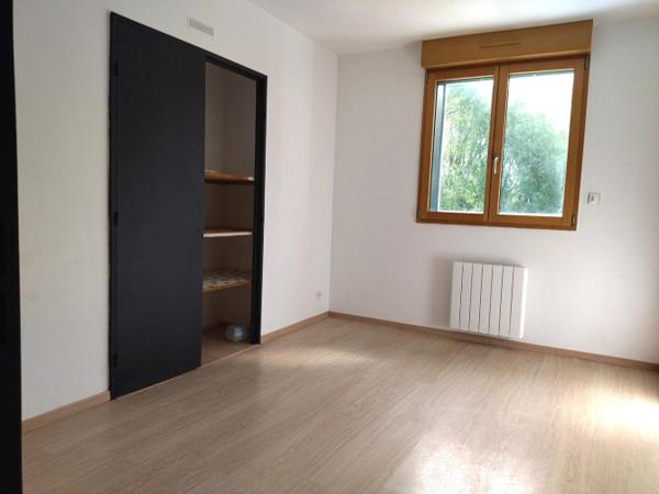 MAISON F4 à LARCHAMP