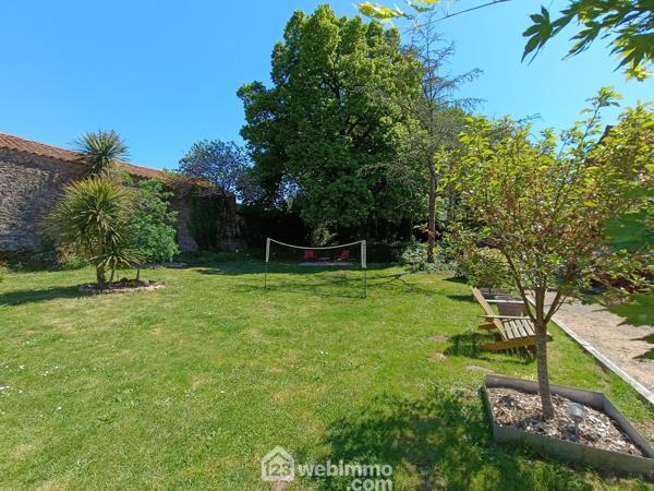 Maison 349 m² à Le Tablier 85310