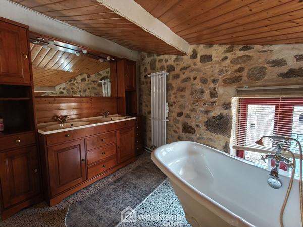 Maison 349 m² à Le Tablier 85310
