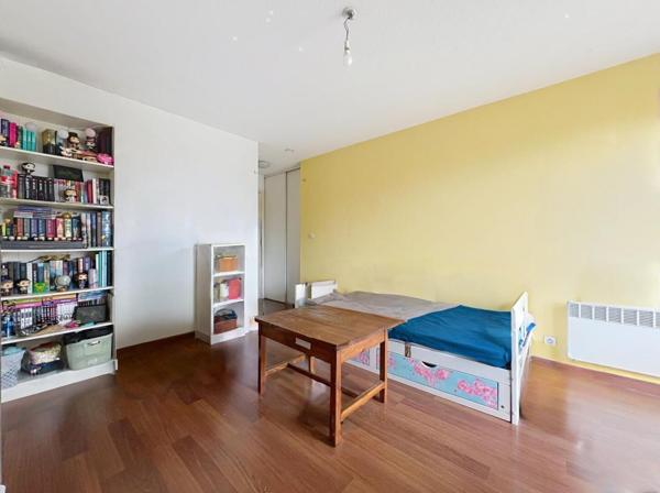 A VENDRE - TOULOUSE - Pradettes- Studio de 20m² avec place de parking