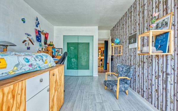 Appartement à vendre    4 pièces • 93 m2 Pessac